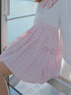 SNBL Girl : กระะโปรงแฟชั่นสไตล์ญี่ปุ่น สีชมพูลายสก็อตแต่งลายดอกซากุระ งานแบรนด์