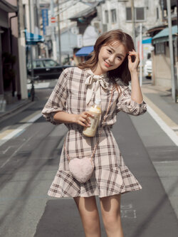 พรีออเดอร์ : ชุดเซ็ตแฟชั่น เสื้อลายสก็อต + กระโปรงเข้าชุด