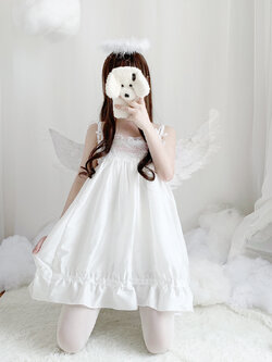 พรีออเดอร์ : เดรสสีขาวสายเดี่ยวน่ารักๆ จั๊มใต้อก ทรงปล่อย