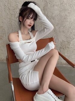 พรีออเดอร์ : ชุดเซ็ทแฟชั่นสไตล์เกาหลี 3 ชิ้น แนวสปอร์ต มีให้เลือก 2สี