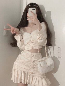 พรีออเดอร์ : ชุดแฟชั่นสไตล์เกาหลีแต่งกระดุมมุกและขนผ้าขน (ราคาแยกชิ้น)