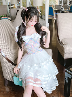 Summer Joy : พรีออเดอร์ กระโปรงชีฟองแฟชั่นแต่งระบายสีขาวหวานๆ กระโปรงทรงเค้ก มีให้เลือก 2 แบบ สั้น/ยาว แบรนด์แท้