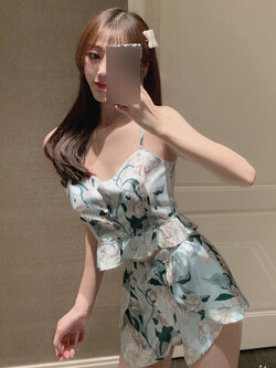 พรีออเดอร์ : ชุดนอนพิมพ์ลาย ชุดใส่เล่นอยู่บ้านน่ารักๆ เสื้อสายเดี่ยว + กางเกงเข้าชุด