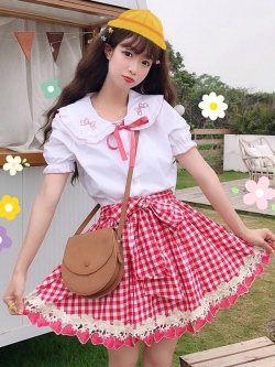 พรีออเดอร์ : เสื้อแฟชั่นสไตล์ญี่ปุ่นสีขาวแขนตุ๊กตาน่ารักๆ ปกคอปักลายตามแบบ