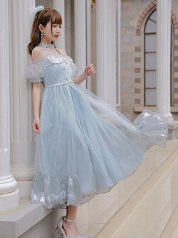 SNBL Girl : พรีออเดอร์ เดรสยาวแฟชั่นสีฟ้าซินเดอเรลล่า ปักลายดีเทลตามแบบ แบรนด์แท้