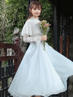 พรีออเดอร์ : เดรสยาวแฟชั่นย้อนยุคสไตล์หวานแขนยาว ช่วงบนแต่งผ้าคลุมไหล่ ตัดต่อกระโปรงสีฟ้าช่วงล่าง