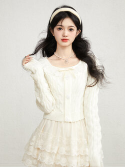 Acaine : พรีออเดอร์ เสื้อไหมพรมขนนุ่มสไตล์หวาน แบรนด์แท้