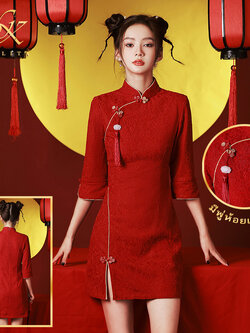 พรีออเดอร์ : ชุดกี่เพ้า ชุดตรุษจีน ชุดจีน เดรสสั้นรุ่นปักลายคลาสสิกแบบเรียบ สีแดง (เฉพาะเดรส ชุดไม่มีจี้พู่ที่ห้อยที่เสื้อค่ะ)