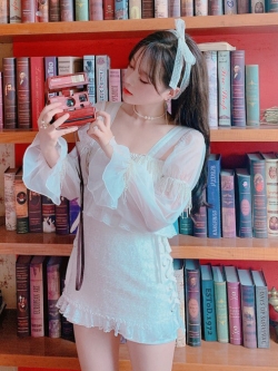 Summer Joy : กระโปรงแฟชั่นสไตล์หวานน่ารักแต่งสายริบบิ้นแถบด้านข้างแต่งระบายตามแบบ งานแบรนด์