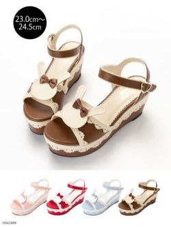 รองเท้าแฟชั่นสไตล์ญี่ปุ่นติดกิ๊บลายกระต่าย (สามารถถอดออกได้ค่ะ) สูง 8 ซม.