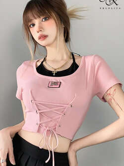 พรีออเดอร์ : เสื้อแฟชั่นสไตล์เกาหลีครอปสั้น แบบปลอมสองชิ้น แขนสั้น