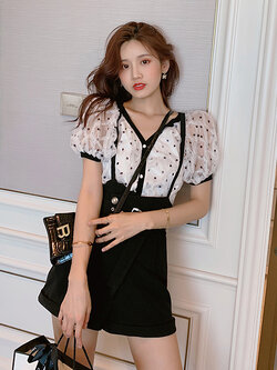 Palglg : พรีออเดอร์ เสื้อแฟชั่นสไตล์เกาหลีแขนสั้นลายจุดสีดำ งานแบรนด์