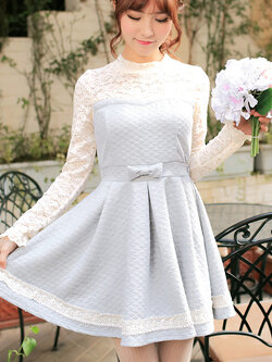 Uncleflower : พรีออเดอร์ เดรสแฟชั่นสไตล์ญี่ปุ่นแขนยาวแต่งลูกไม้ช่วงบน มีให้เลือก 2สี