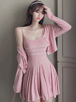 พรีออเดอร์ : เดรสสายเดี่ยวแฟชั่นสไตล์สปอร์ต ผ้ายืด + เสื้อคลุมแขนยาวเข้าชุด มีให้เลือก 2 สี