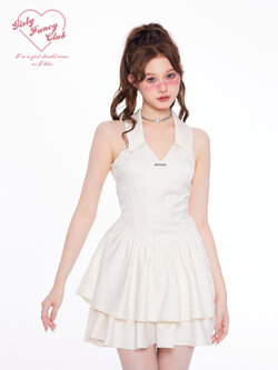 Girly Fancy Club : พรีออเดอร์ เดรสแฟชั่นแขนกุดผ้าปักลายตาราง แบรนด์แท้