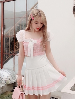 Summer Joy : พรีออเดอร์ เสื้อครอปแฟชั่นแฟชั่นสไตล์ญี่ปุ่นแขนตุ๊กตา ใส่เปิดไหล่ได้ (สินค้าไม่รวมกระโปรง) แบรนด์แท้