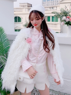 Summer Joy : เสื้อคลุมกันหนาวสีขาวแขนยาวขนแกะตามแบบ งานแบรนด์