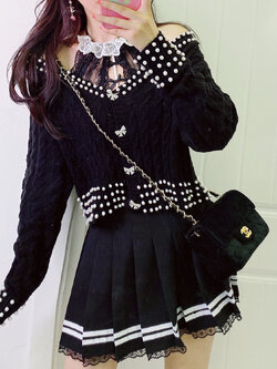 Summer Joy : พรีออเดอร์ กระโปรงจีบแฟชั่นสไตล์ญี่ปุ่นแต่งระบายลูกไม้สีดำน่ารักๆ แบรนด์แท้