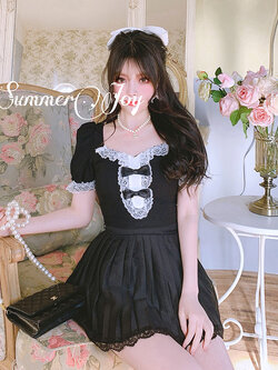 Summer Joy : พรีออเดอร์ เสื้อแฟชั่นสไตล์น่ารักๆ สีดำแขนสั้น แบรนด์แท้