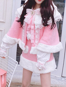 Summer Joy : พรีออเดอร์ เสื้อคลุมฤดูหนาวน่ารักๆ แต่งปกใหญ่ และ กระโปรงสั้นฤดูหนาวแต่งกระเป๋าหัวใจ (ราคาแยกชิ้น) แบรนด์แท้