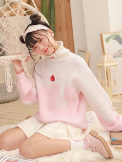 SNBL Girl : เสื้อกันหนาวแฟชั่นสไตล์ญี่ปุ่นปักลายนมสตอเบอร์รี่แขนนุ่ม ใส่หลวมๆ ตามแบบค่ะ แบรนด์แท้