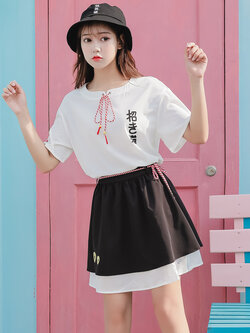 พรีออเดอร์ : เสื้อยืดคอมกลมสีขาวน่ารักๆ สีขาวพิมพ์ข้อความญี่ปุ่น