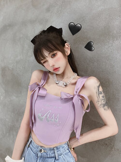 Girly Fancy Club : เสื้อสายเดี่ยวครอปสั้นสีม่วงประดับโบว์น่ารักๆ แบรนด์แท้