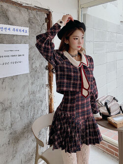 Girly Fancy Club : ชุดเซ็ทแฟชั่นสไตล์เกาหลีญี่ปุ่น (ราคาแยกชิ้น) เสื้อแขนยาว และ เดรสสายเดี่ยวเข้าชุด แบรนด์แท้