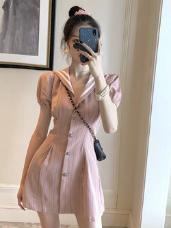 พรีออเดอร์ : เดรสแฟชั่นแขนสั้นลายแถบ ปกกะลาสีน่ารักๆ ติดกระดุมด้านหน้า