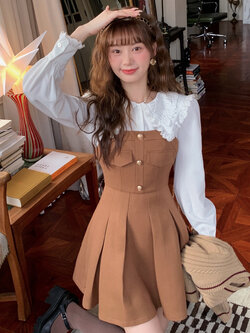 Acaine : พรีออเดอร์ ชุดเซต เสื้อเชิ้ตแขนยาวสีขาวครีม และ เดรสสั้นแขนกุด (ราคาแยกชิ้น) แบรนด์แท้