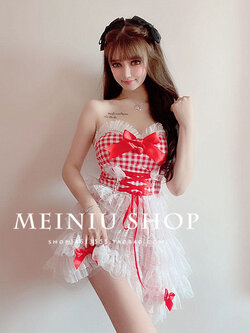 พรีออเดอร์ : เดรสสั้นเกาะอกไซส์มินิสีแดงลายสก็อต แต่งระบายลูกไม้