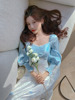 Palglg : พรีออเดอร์ เดรสยาวแฟชั่นแขนยาว คอกว้าง ช่วงกระโปรงปักลายตามแบบ งานแบรนด์