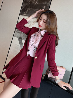 พรีออเดอร์ : ชุดสูทแฟชั่นสีแดงชมพูแขนยาว เสื้อสูท + กระโปรงจีบเข้าชุด (เสื้อเชิ้ตราคาแยกชิ้นค่ะ)