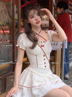 Acaine : พรีออเดอร์ ชุดเซ็ตแฟชั่น (ราคาแยกชิ้น) เสื้อแขนตุ๊กตาแต่งสายไขว้คล้องคอ และ กระโปรงเค้กสองชั้น แบรนด์แท้