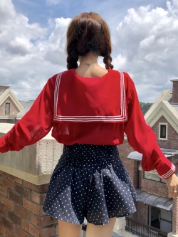 พรีออเดอร์ : เสื้อชีฟองแขนยาวสีแดงแบบโปร่งบางไม่ร้อน ปกกะลาสี