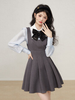 Acaine : พรีออเดอร์ ชุดเซ็ท (ราคาแยกชิ้น) เสื้อเชิ้ตสีฟ้าใส+โบว์ และ กระโปรงเอี๊ยมสีเทาน่ารัก แบรนด์แท้