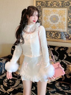 Summer Joy : พรีออเดอร์ กระโปรงแฟชั่นน่ารักๆ สีขาวประดับโบว์ แบรนด์แท้