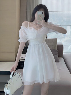 พรีออเดอร์ : เดรสชีฟองเปิดไหล่สายเดี่ยวสไตล์หวาน มีให้เลือก 2สี