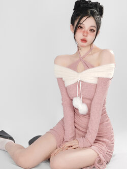 Shaoyeyan : พรีออเดอร์ เดรสแฟชั่นเปิดไหล่แขนยาวสีชมพูแต่งปอมปอม แบรนด์แท้