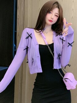 พรีออเดอร์ : เสื้อคลุมแขนยาวน่ารักๆ แบบบาง ประดับโบว์สีดำตามแบบ มีให้เลือก 2สี