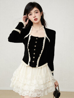 Acaine : พรีออเดอร์ เสื้อกำมะหยี่แขนยาวแต่งกระดุมหน้าสไตล์บาโรก Baroque ฝรั่งเศส แบรนด์แท้