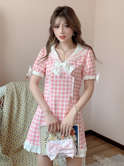 Summer Joy : เดรสแฟชั่นสไตล์ญี่ปุ่นลายสก็อต ปกกะลาสีผ้าลูกไม้ มีสายผูกโบว์น่ารักๆ ด้านหลัง แบรนด์แท้ (มีให้เลือก 2 สีค่ะ)