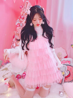 Summer Joy : พรีออเดอร์ เดรสกระโปรงเค้กแขนกุดสายเข็มขัด แต่งระบายไล่ระดับ และ เสื้อสเวตเตอร์แขนยาว (ราคาแยกชิ้น) แบรนด์แท้