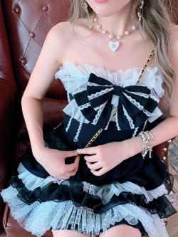 Summer Joy : เดรสเกาะอกแฟชั่นสไตล์ญี่ปุ่นสีดำแต่งระบายสีขาวตามแบบ ประดับโบว์ใหญ่ด้านหน้า แบรนด์แท้