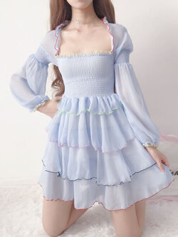 พรีออเดอร์ : เดรสแฟชั่นน่ารักๆ สีฟ้าแขนยาว สไตล์ญี่ปุ่น สม็อคเข้ารูปช่วงอก