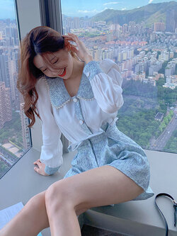 Palglg : พรีออเดอร์ ชุดเซ็ทแฟชั่นสองชิ้น เสื้อเชิ้ตแขนยาว + กางเกงขาสั้นเอวสูงสีฟ้าเข้าชุด แบรนด์แท้