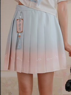 SNBL Girl : พรีออเดอร์ กระโปรงแฟชั่นสไตล์ญี่ปุ่นจีบรอบไล่ระดับสีฟ้าส้มพาสเทล ประดับพู่ แบรนด์แท้