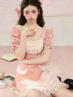 Acaine : พรีออเดอร์ เดรสแฟชั่นแต่งลูกไม้สไตล์ฝรั่งเศส แบรนด์แท้