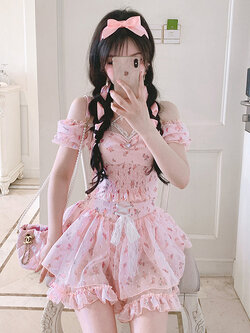 Summer Joy : พรีออเดอร์ ชุดเซ็ทแฟชั่นสไตล์เกาหลีญี่ปุ่น (ราคาแยกชิ้น) เสื้อชีฟองเปิดไหล่น่ารักๆ และ กระโปรงลูกไม้เข้าชุด มีให้เลือก 2สี แบรนด์แท้