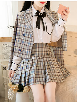 พรีออเดอร์ : ชุดเซ็ท 3 ชิ้นแฟชั่นสไตล์เกาหลี กระดุมลายสองสีวินเทจ เสื้อสูทลายสก็อต + กระโปรงลายสก็อตจีบรอบเข้าเซ็ท + เสื้อเชิ๊ตแขนยาวสีขาว มีให้เลือก 2 สี